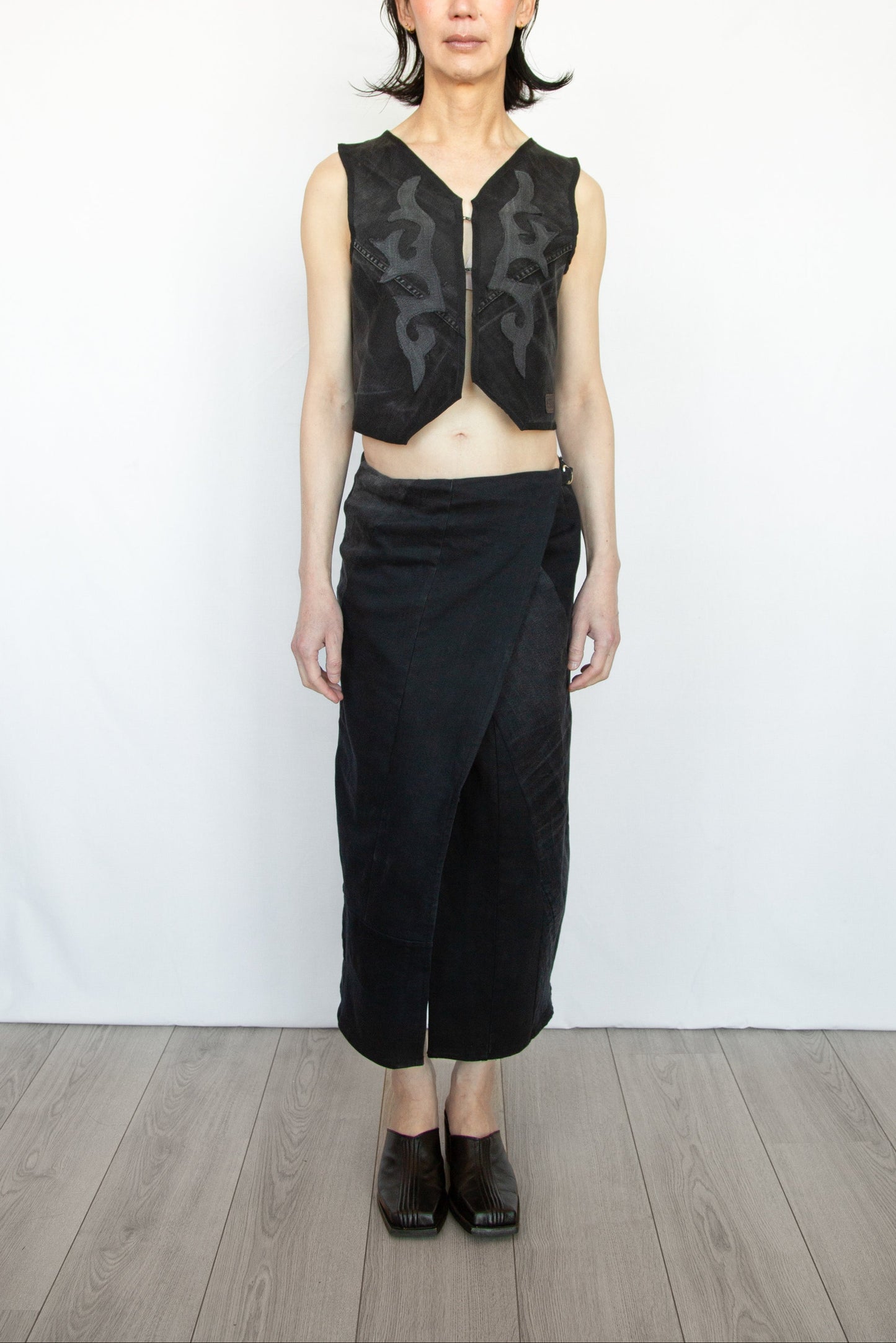 Cassidy Vest Black