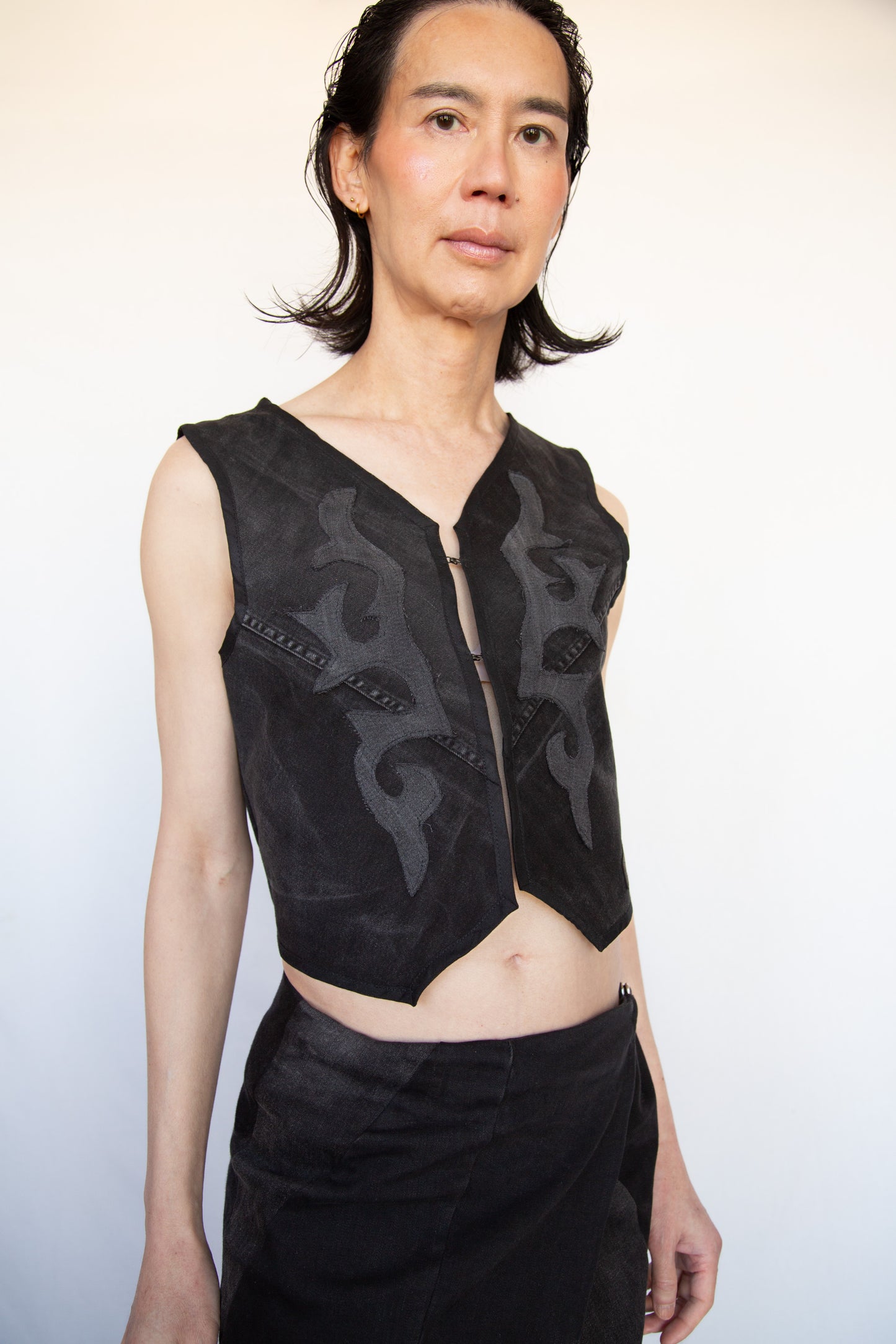 Cassidy Vest Black