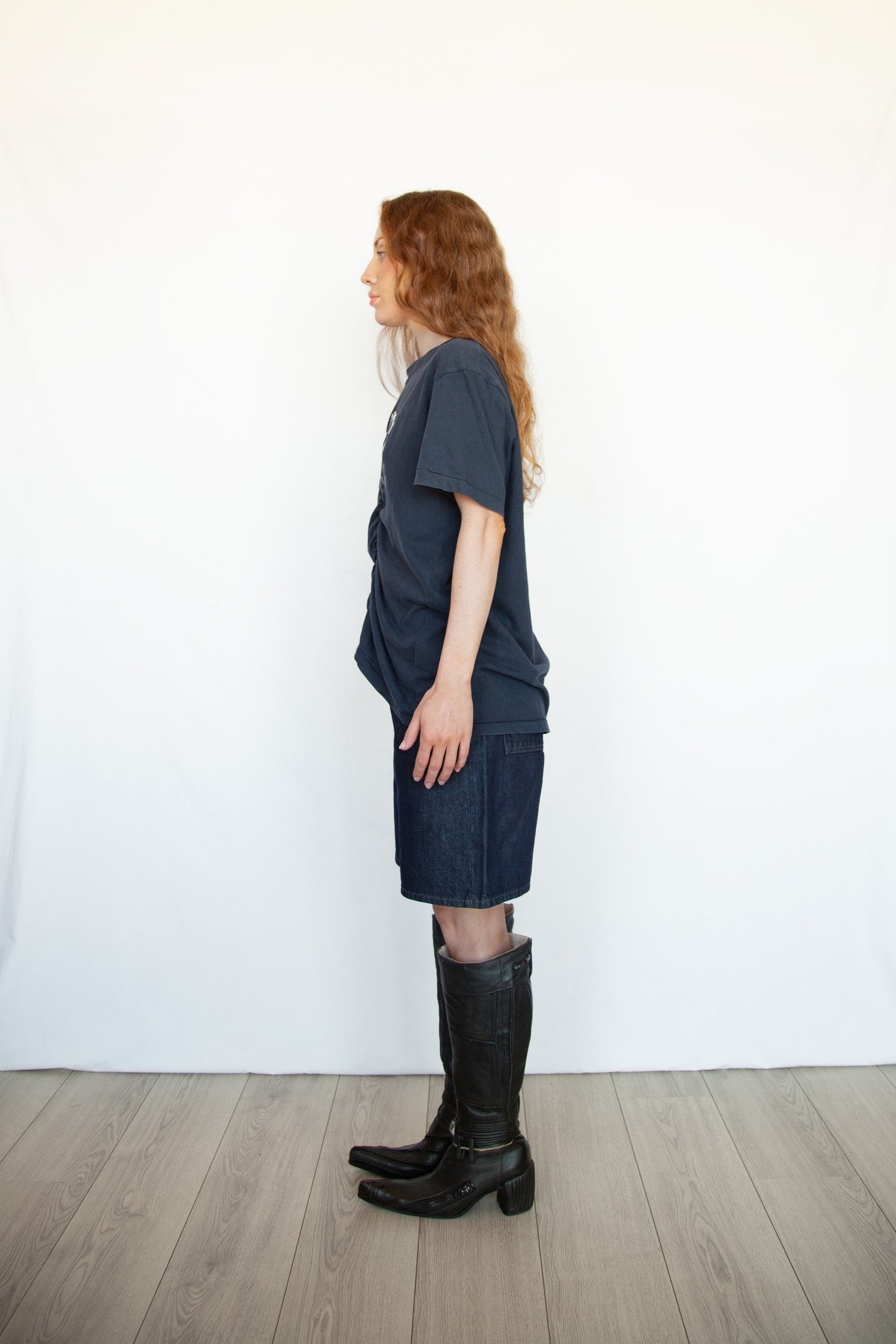 Graphic Wave Tshirt Navy