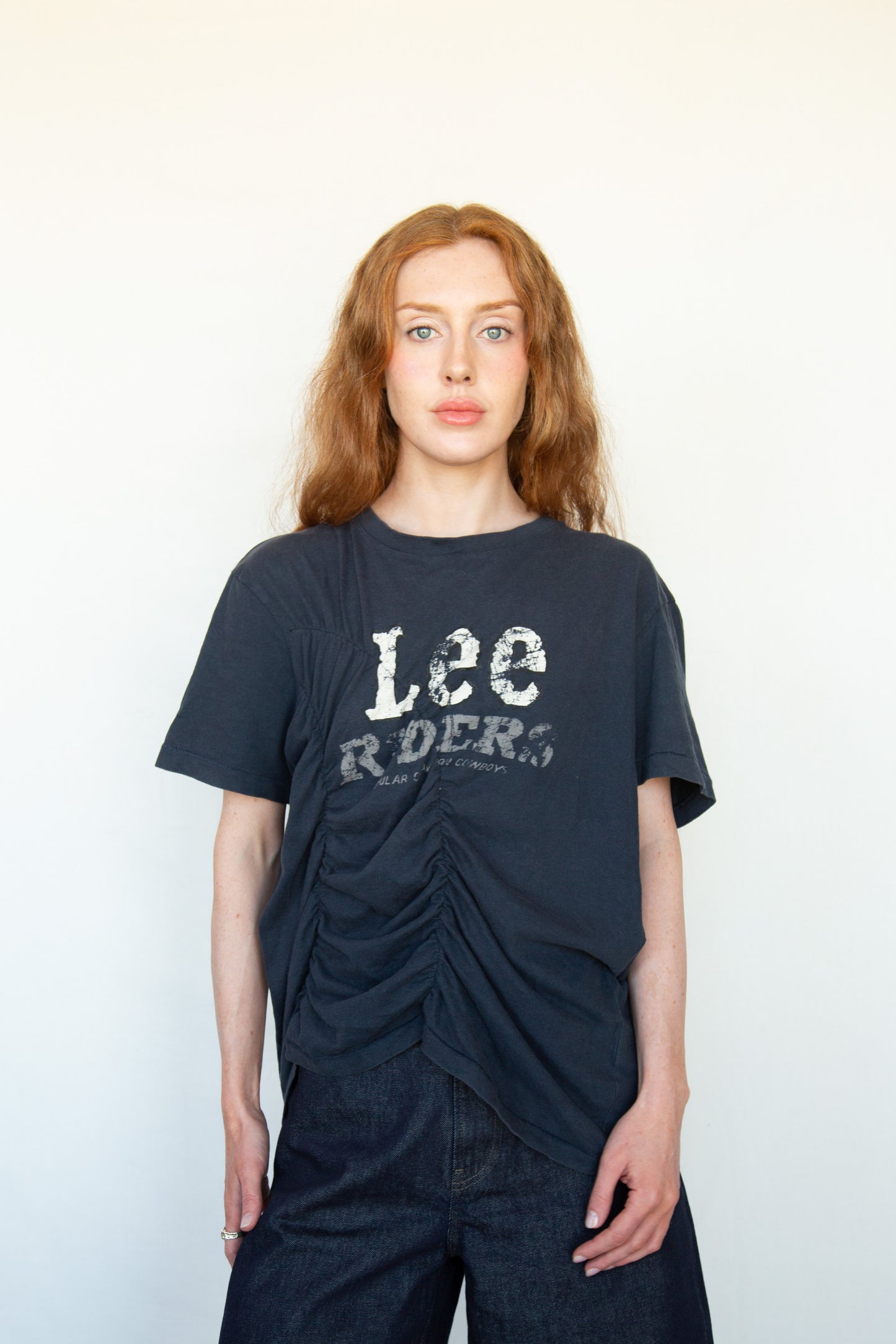 Graphic Wave Tshirt Navy
