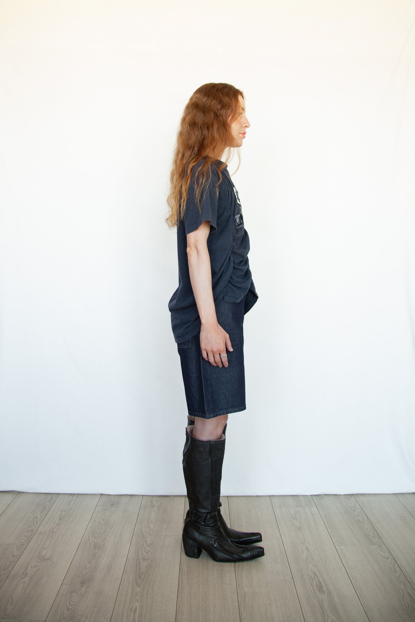 Graphic Wave Tshirt Navy