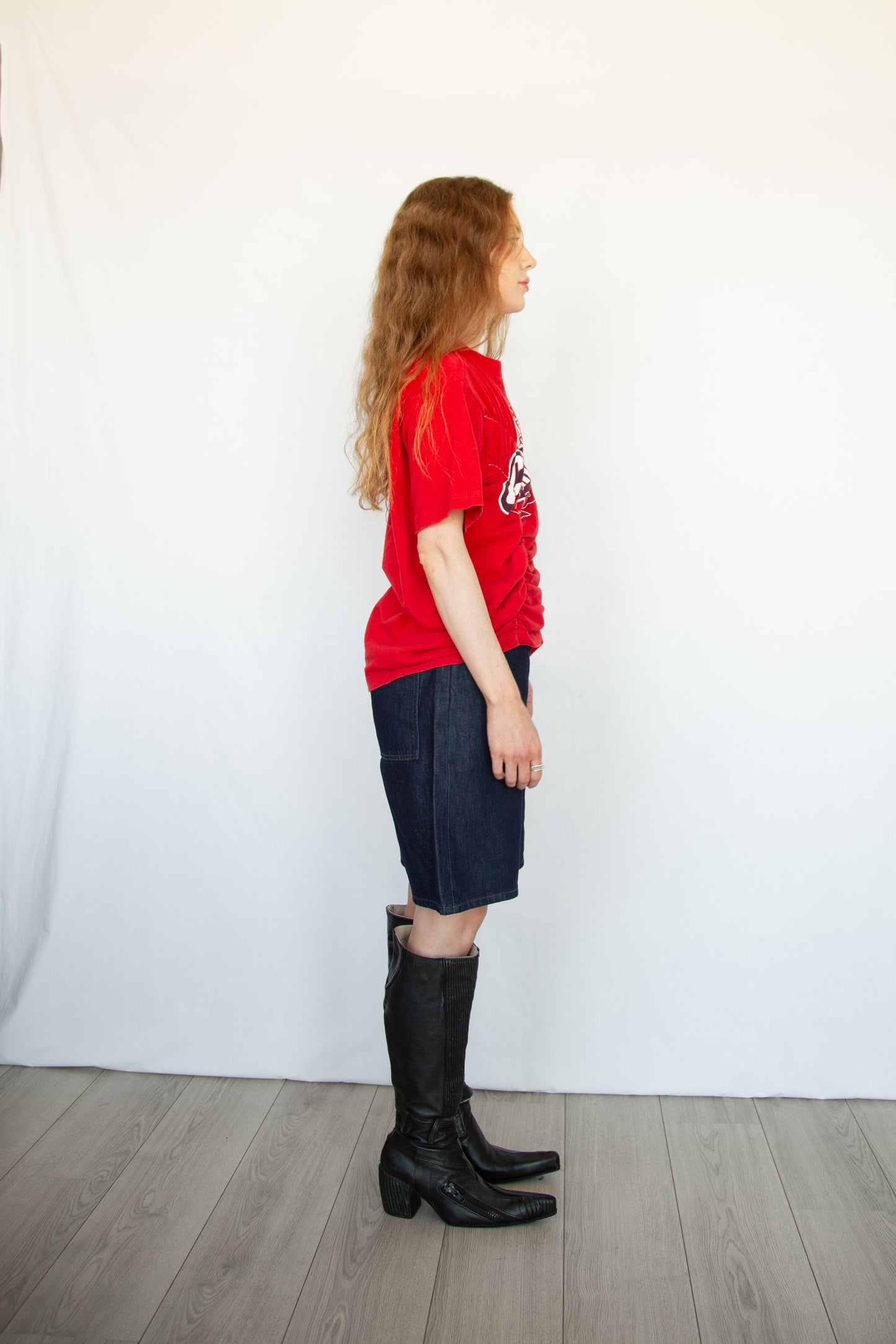 Graphic Wave Tshirt Red 2