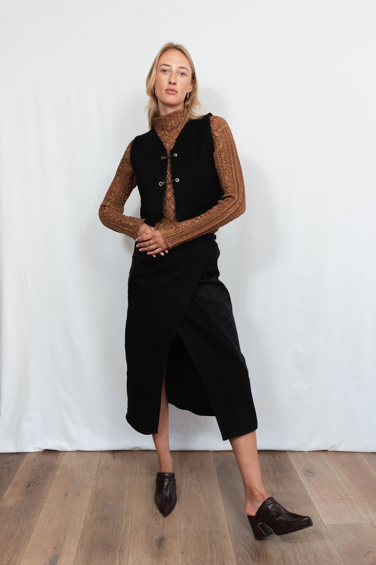 Pins Vest Black Denim